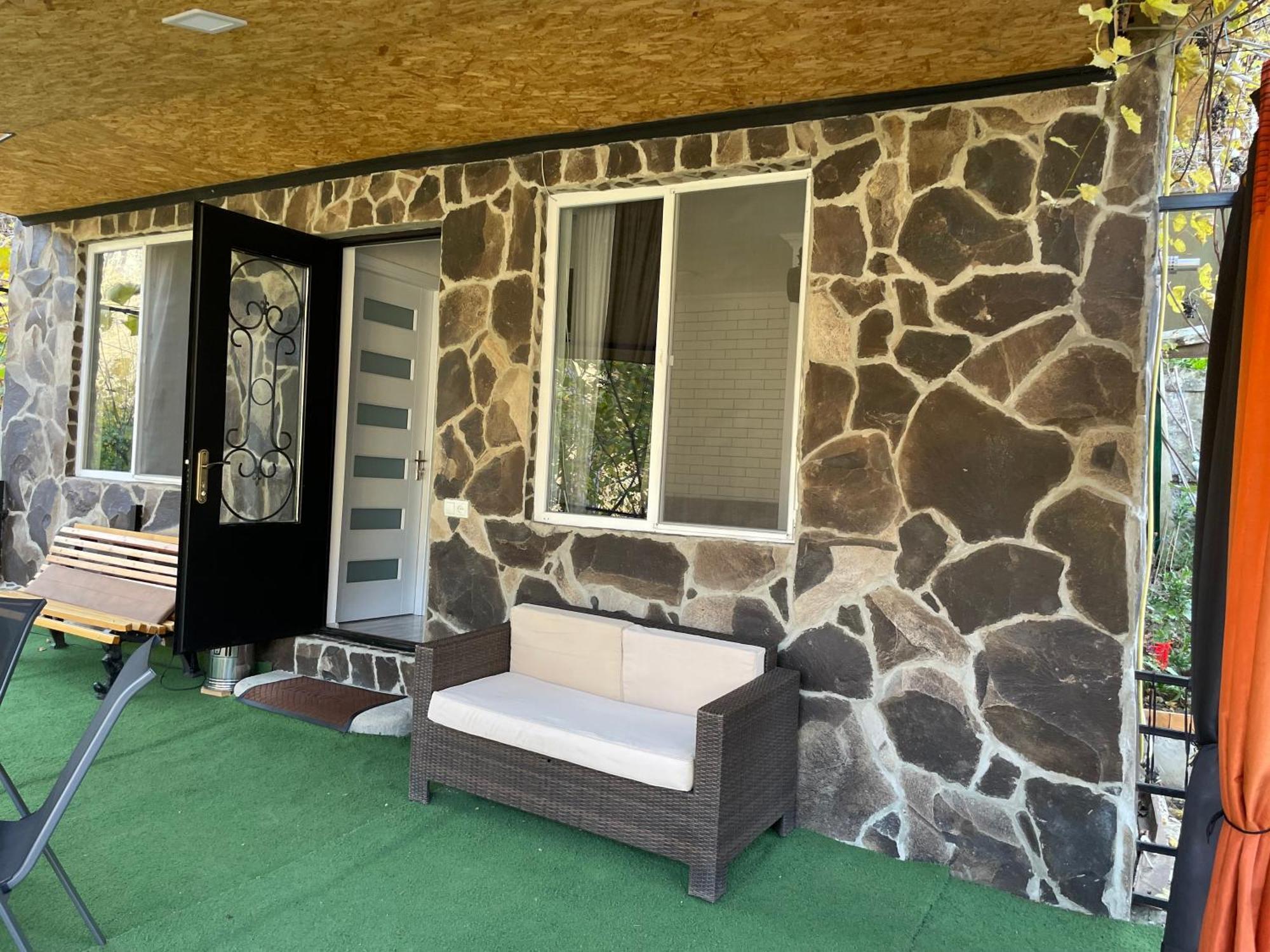 Borjomi Veranda Exterior photo
