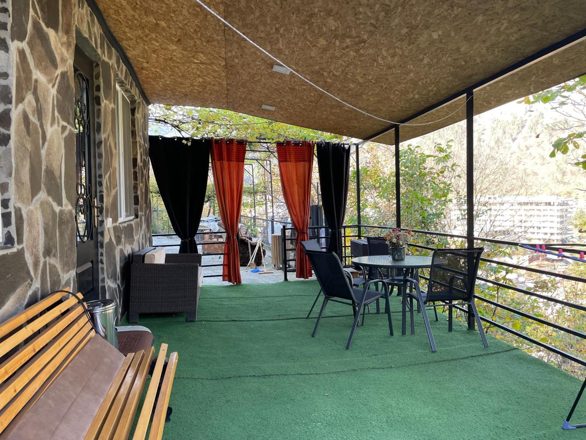 Borjomi Veranda Exterior photo